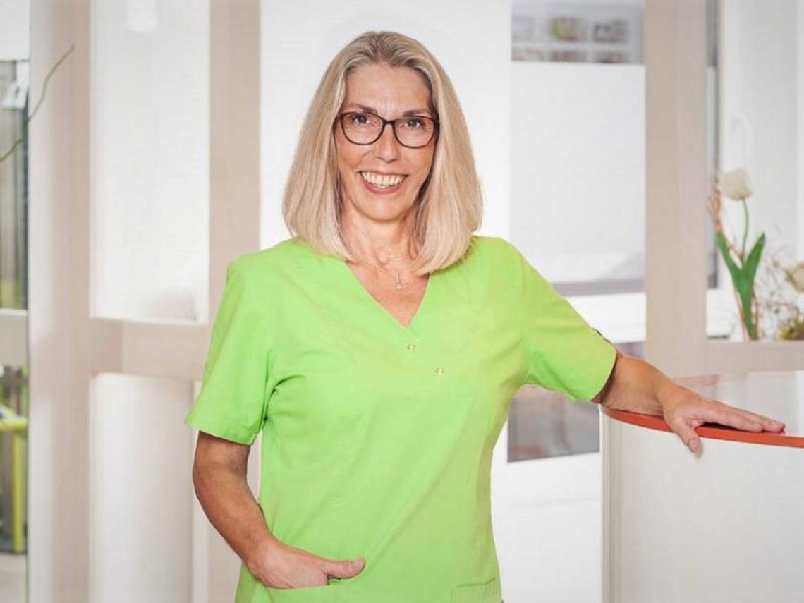 Sabine Holzkamp - Assistenz